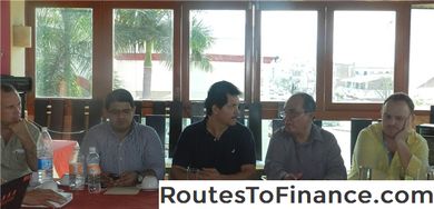 Atributos, instrucciones y asentamientos de mezcla de concreto