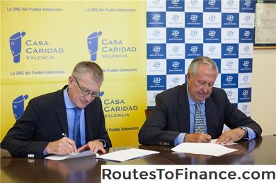 Gastos universitarios Los oficiales de ayuda financiera no te dicen